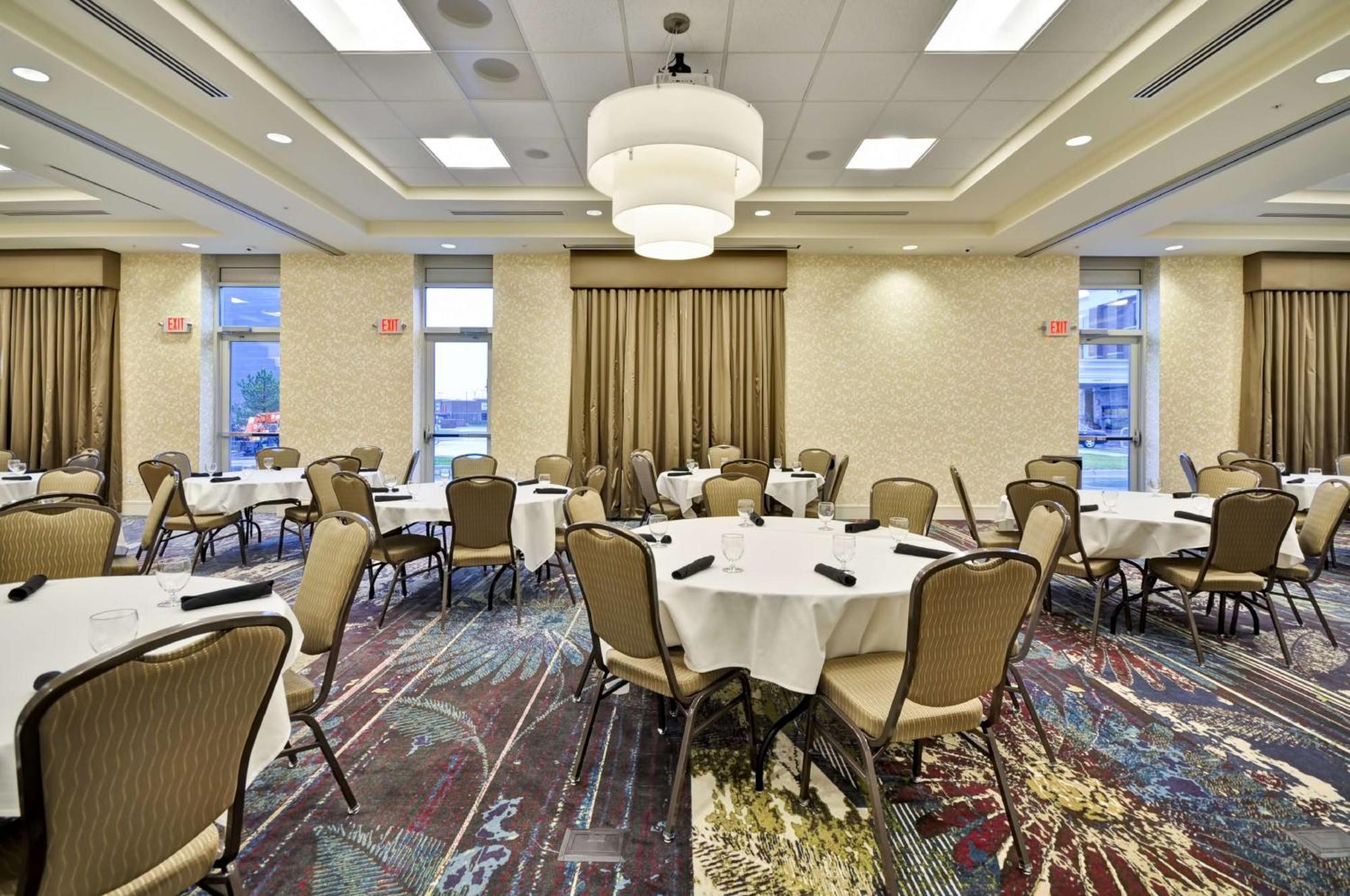 Hilton Garden Inn Detroit Трой Екстер'єр фото